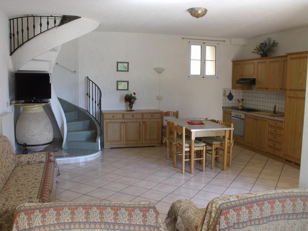 Agriturismo Gli Ulivi Garlenda Zimmer foto