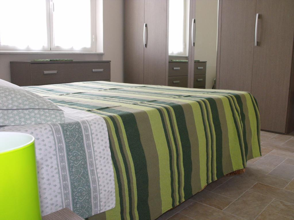 Agriturismo Gli Ulivi Garlenda Zimmer foto